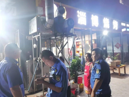 單縣綜合行政執法局開展城管領域環保突出問題專項整治行動