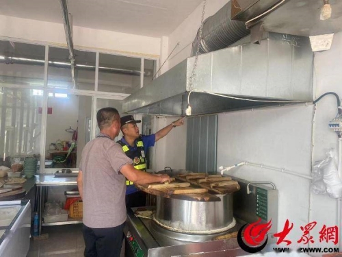 金鄉縣綜合行政執法局三舉措開展餐飲服務行業油煙治理工作