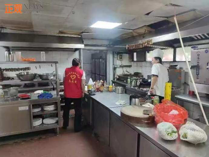 紫荊路街道三舉措開展餐飲業油煙污染治理工作
