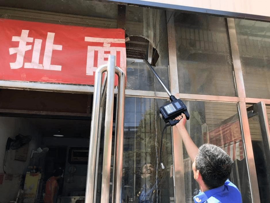 禹王臺區多部門聯合開展餐飲油煙凈化處理專項排查整治行動