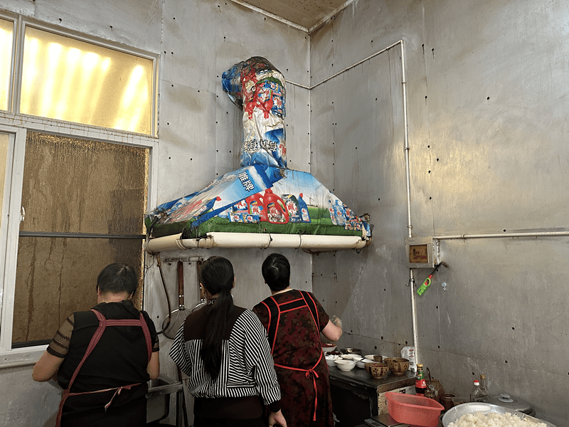 澄江市多部門聯合開展餐飲油煙專項整治聯合執法行動