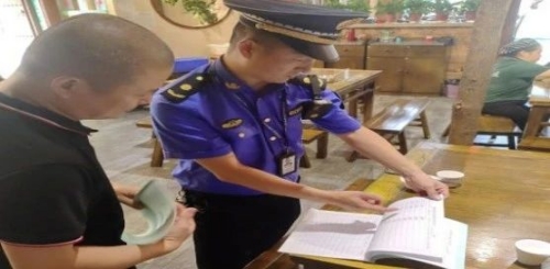 婁底市城管局三舉措促進餐飲油煙長效化治理