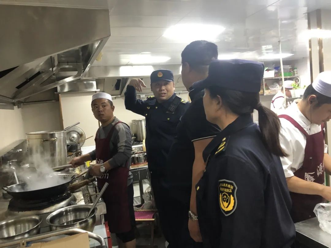 曹縣綜合行政執法局四舉措推進餐飲油煙長效化治理