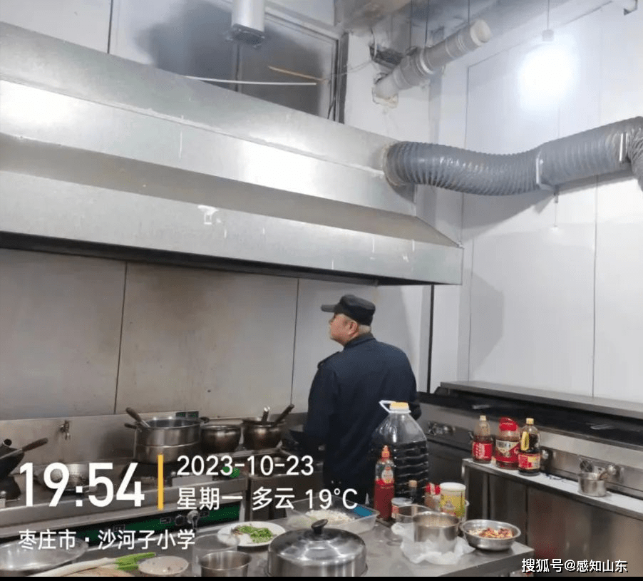 市中區綜合行政執法局開展大氣污染防治集中行動