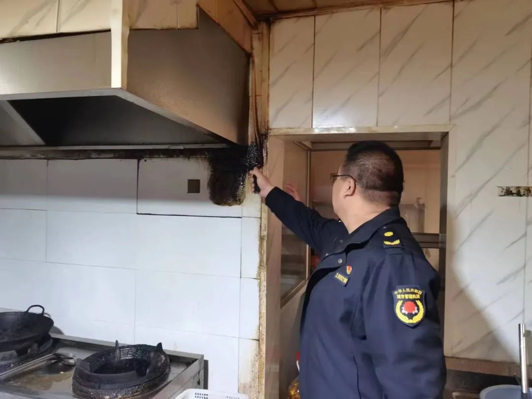 南皮縣城管局三舉措開展餐飲服務業油煙整治