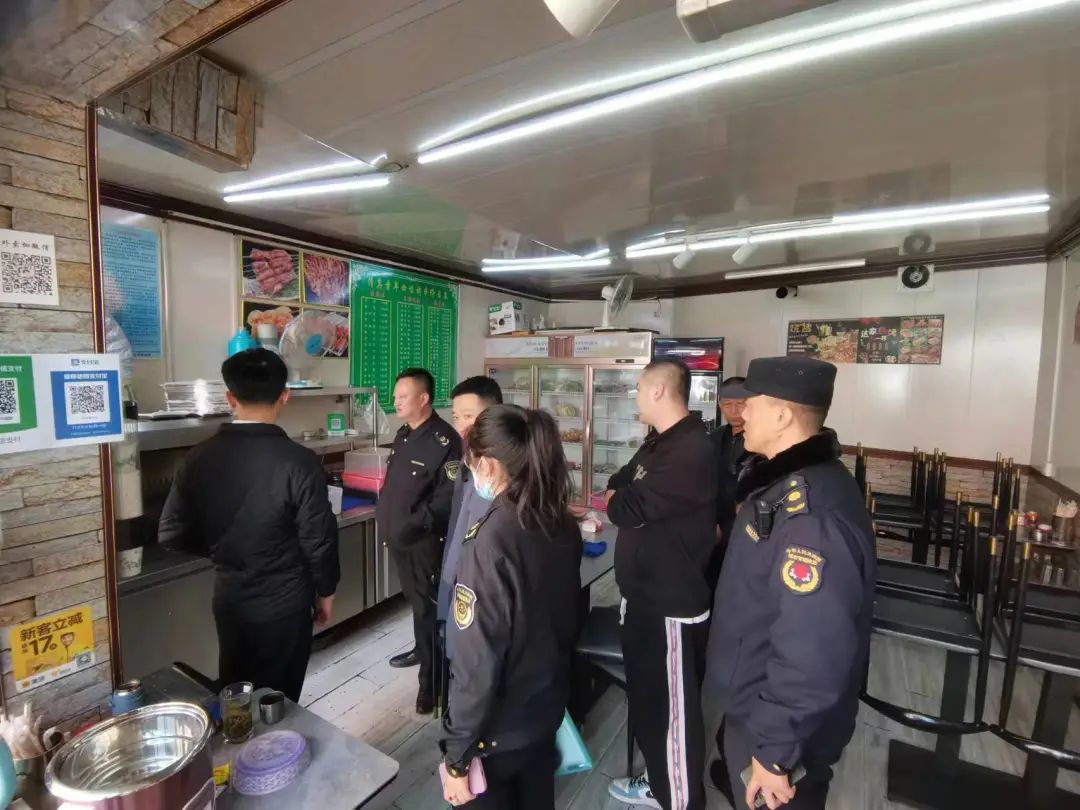 城關區市場監督管理局開展油煙污染專項整治