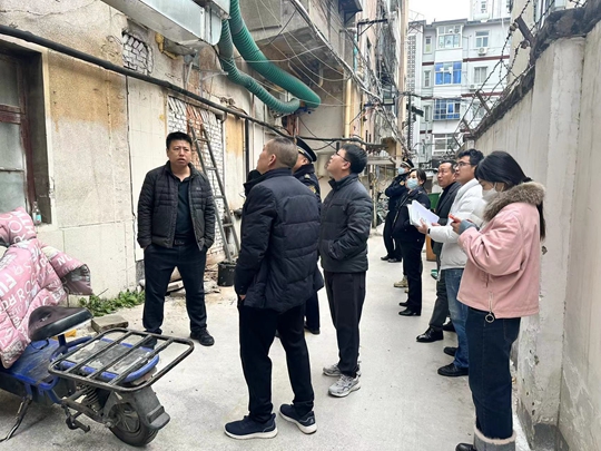 科技社區召開沿街餐飲商鋪清潔油煙問題會議