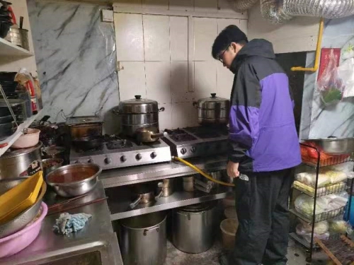 翠屏街道辦開展轄區燃氣安全使用專項整治行動