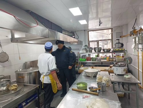 石河子市開發區開展餐飲油煙凈化設備安裝排查整治行動