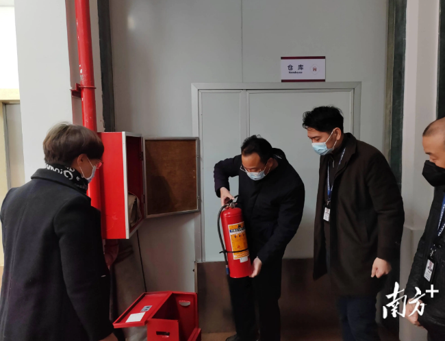 西郊街道三舉措做好節前食品安全和消防安全工作