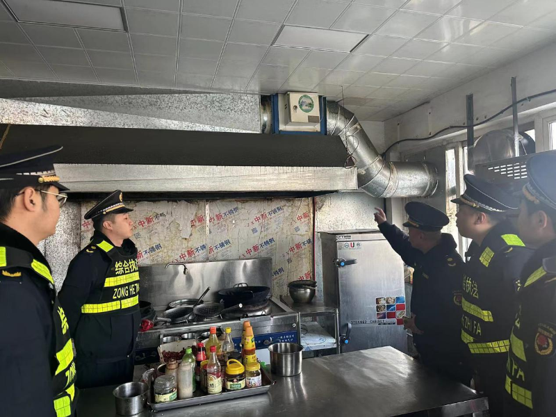 兗州區域綜合行政執法局三舉措抓好餐飲油煙治理和餐廚垃圾規范化處置工作