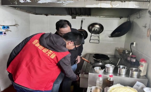 文星社區開展油煙凈化器排查專項行動