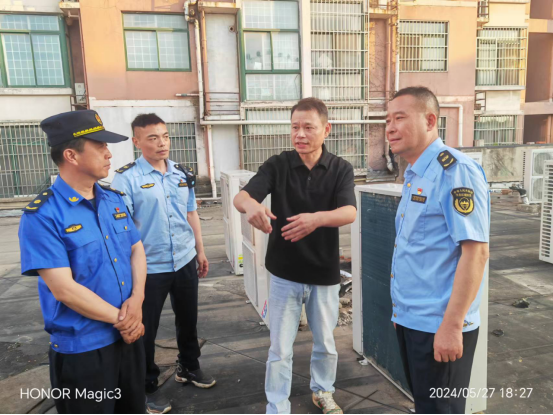 淮南市環保執法支隊開展餐飲油煙污染排查聯合整治專項行動
