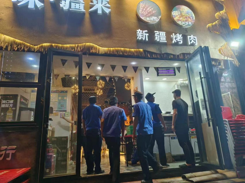 白銀區城市管理局兩舉措推進餐飲油煙擾民治理