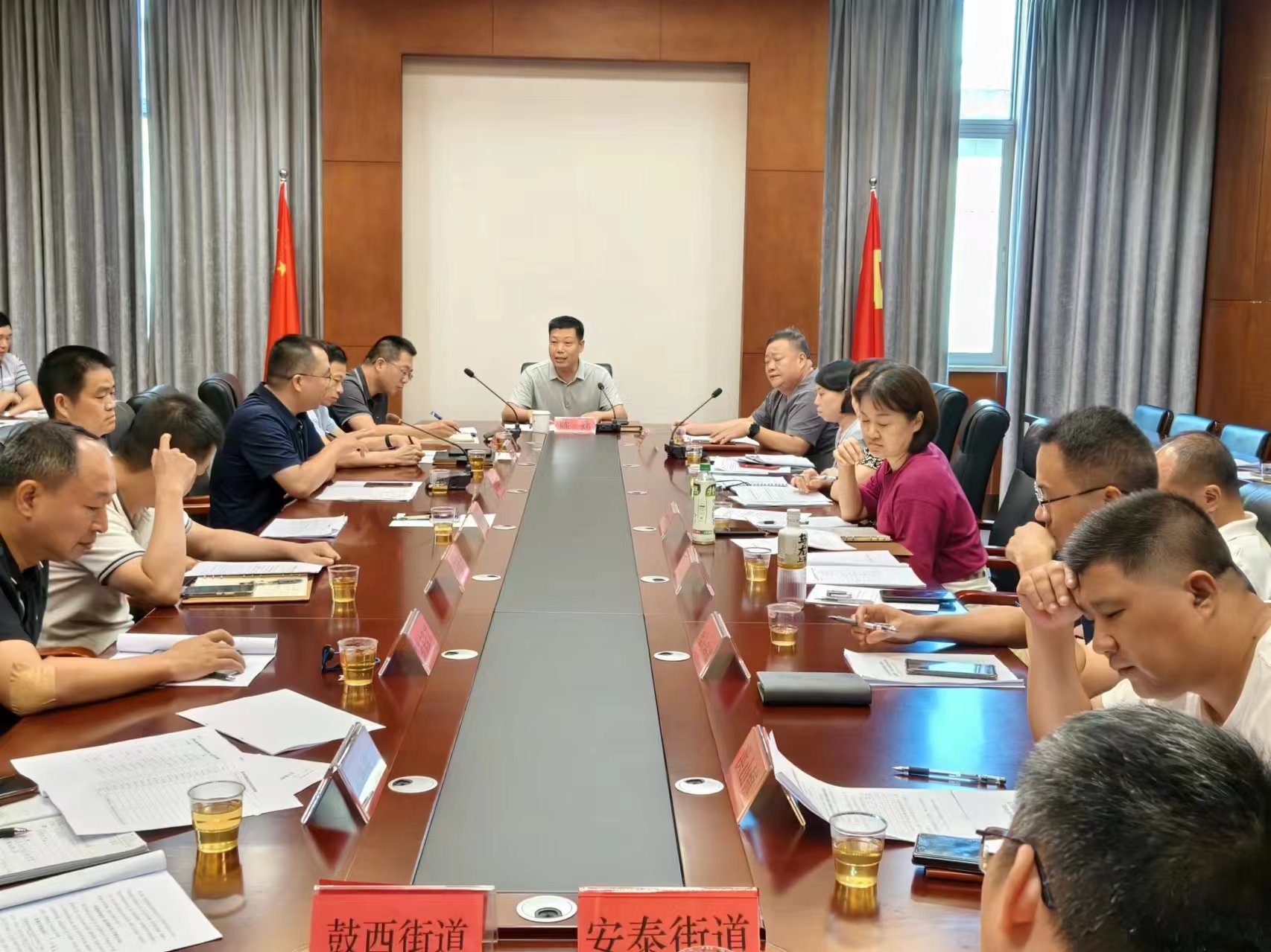 鼓樓區召開餐飲油煙污染擾民問題“點題整治”專題會