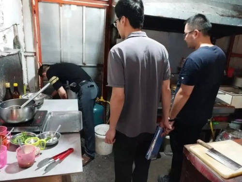 向陽鄉推進餐飲油煙整治工作
